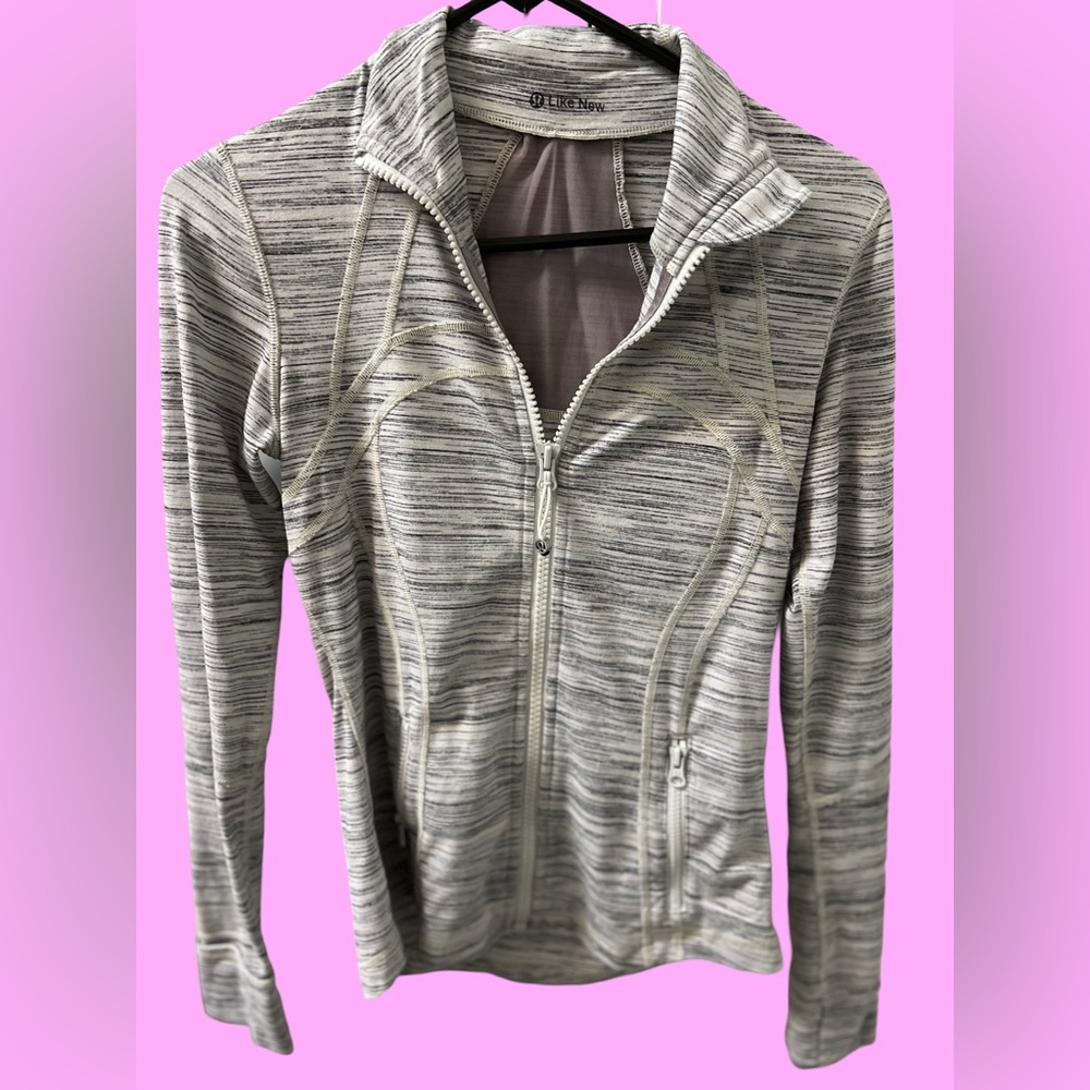 Lululemon Like New Define Jacket Size 6 - image 1